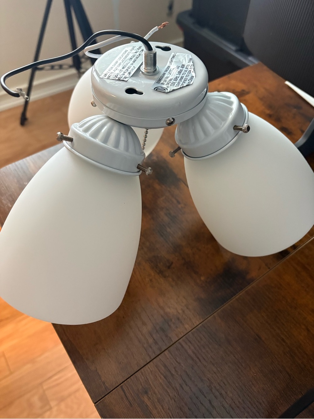 3-Light Flush Mount fan Fixture in White